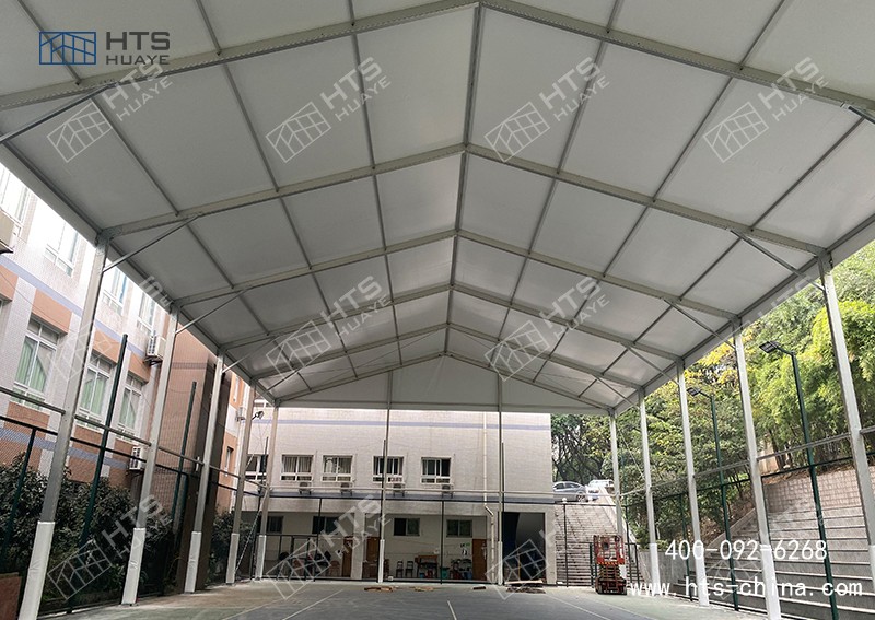 學校流行的籃球場雨棚，3000平方交付期為3周時間