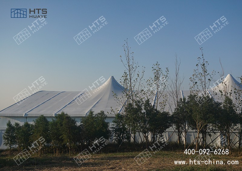 軟膜足球場篷房正逐漸在全民健身場地設(shè)施建設(shè)中嶄露頭角